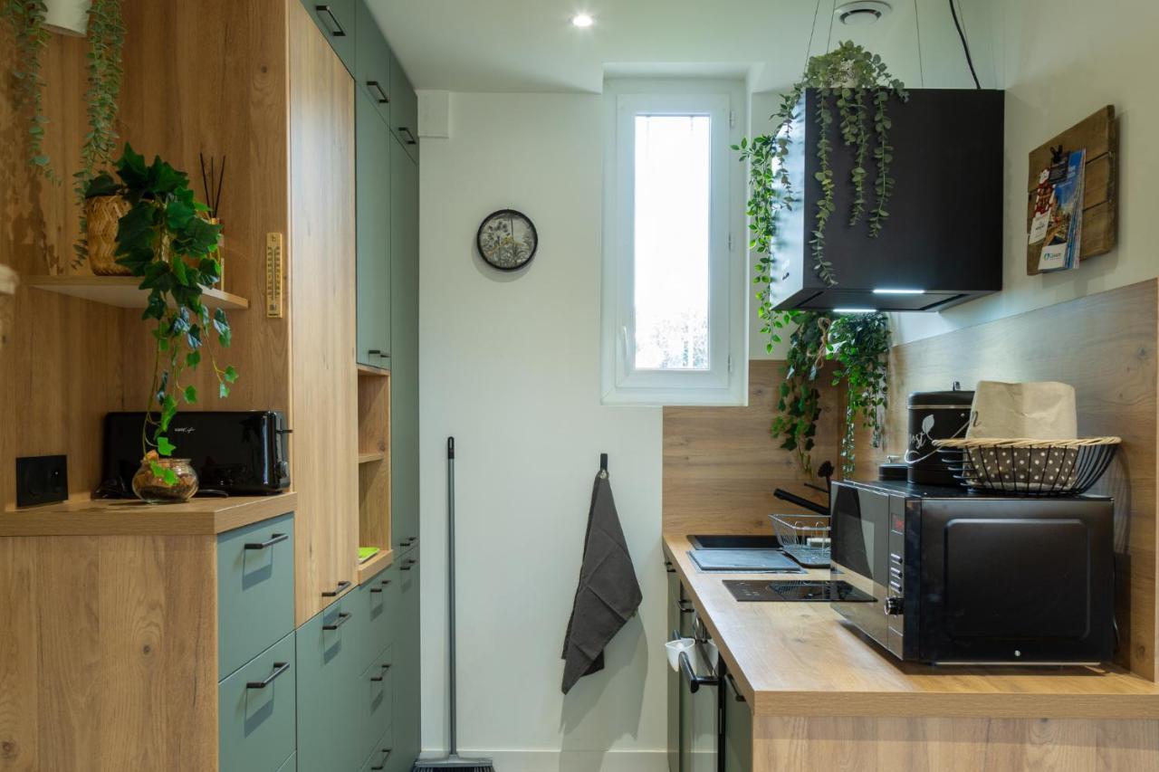 Suite Jungle - Jardin, Netflix Et Parking - Le Manoir Aux Pommes Orbec Exteriör bild